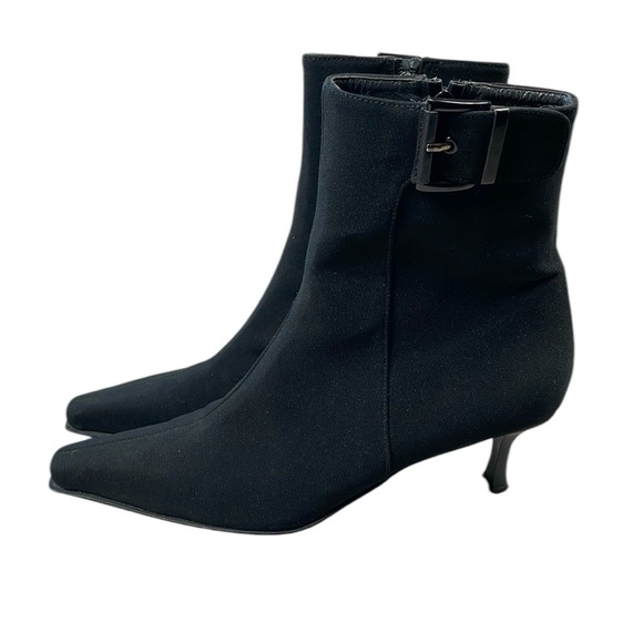 Stuart Weitzman Buckle Kitten Heel Ankle Boots Pointed Toe Witchy Black Sz 8.5 N - Picture 1 of 13
